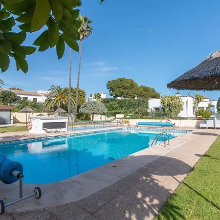 Aparto Galetamar Apartamento *