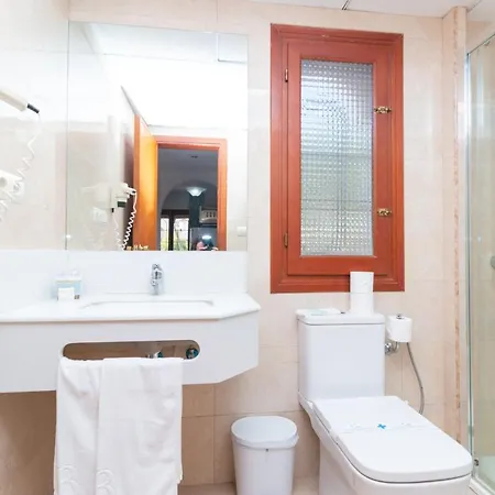Aparto Galetamar Apartamento *